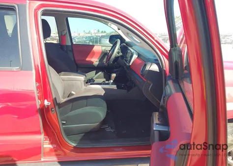 2023 Toyota Tacoma Sr5 V6 from USA, damaged, VIN 3TMAZ5CN7PM201710